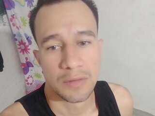 AxelSmiths webcam show shows