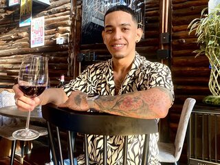 DamianReyes private livejasmin private